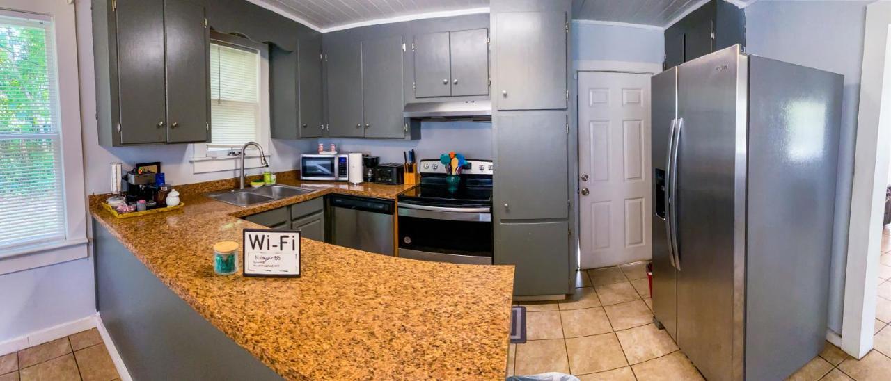 Private Home In Ocala With Fenced Yard, Piano, Central Location, Pets Welcome Exteriör bild